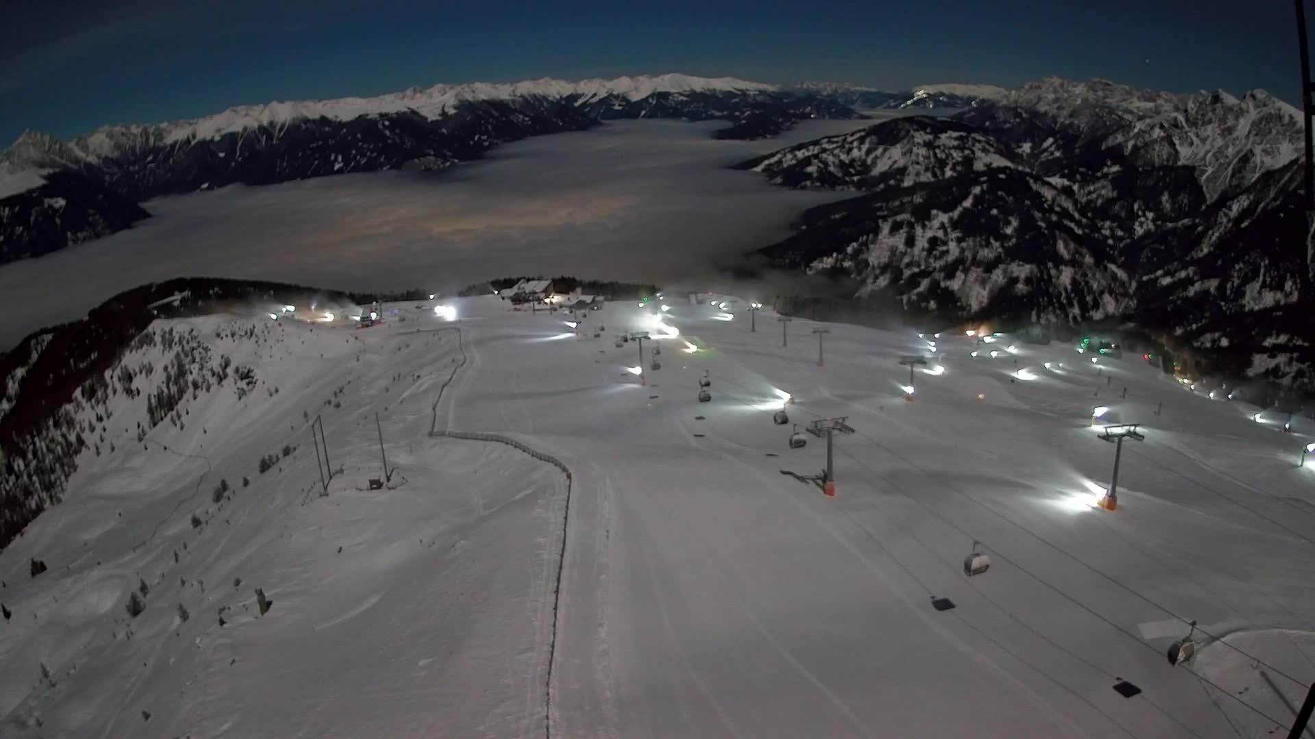 Kronplatz peak | view to Valdaora – Olang