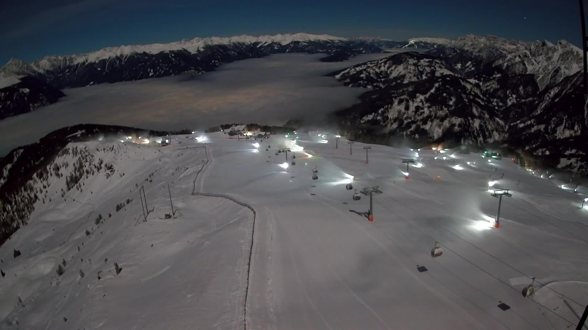 Kronplatz peak | view to Valdaora – Olang