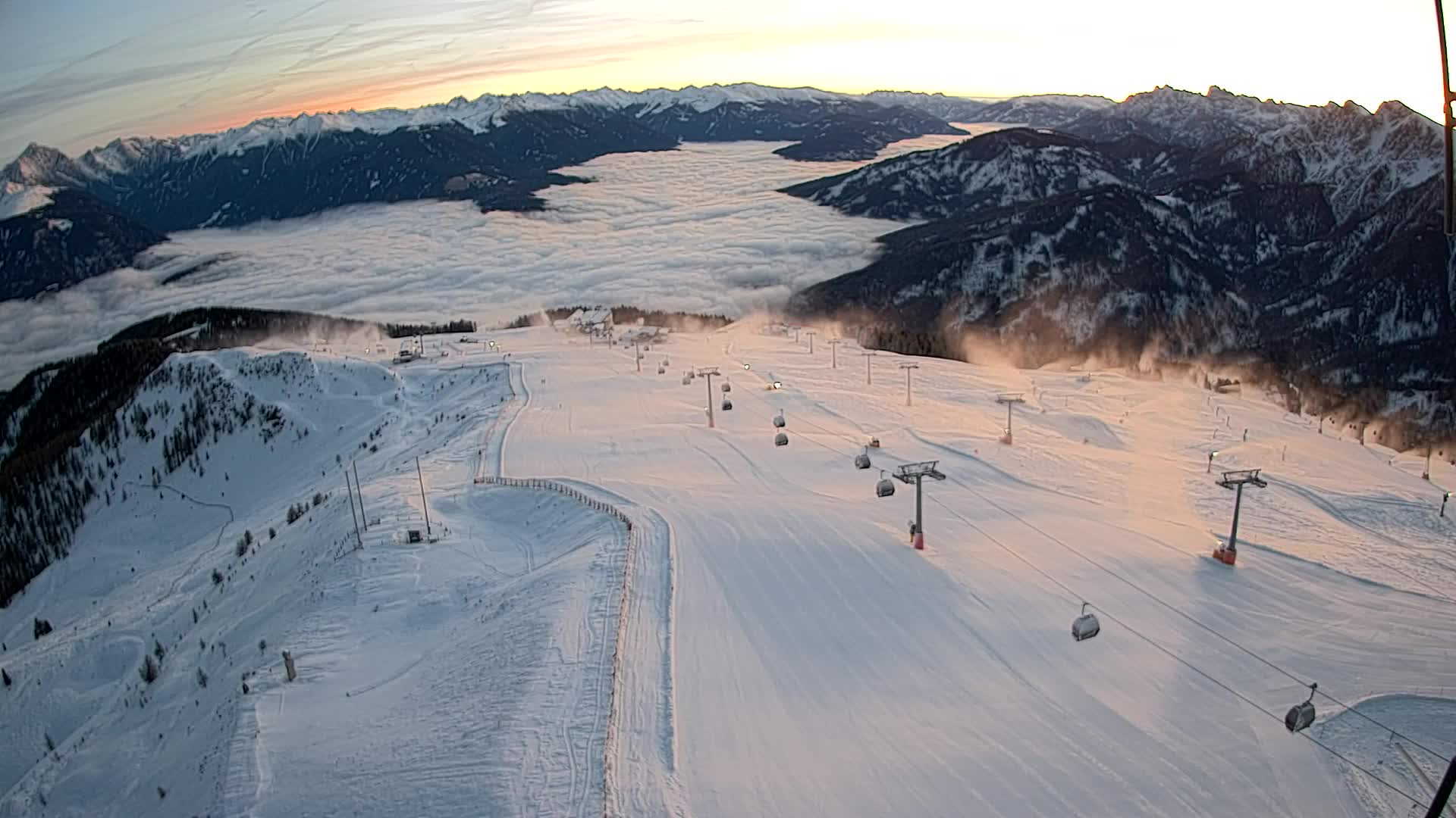Kronplatz peak | view to Valdaora – Olang