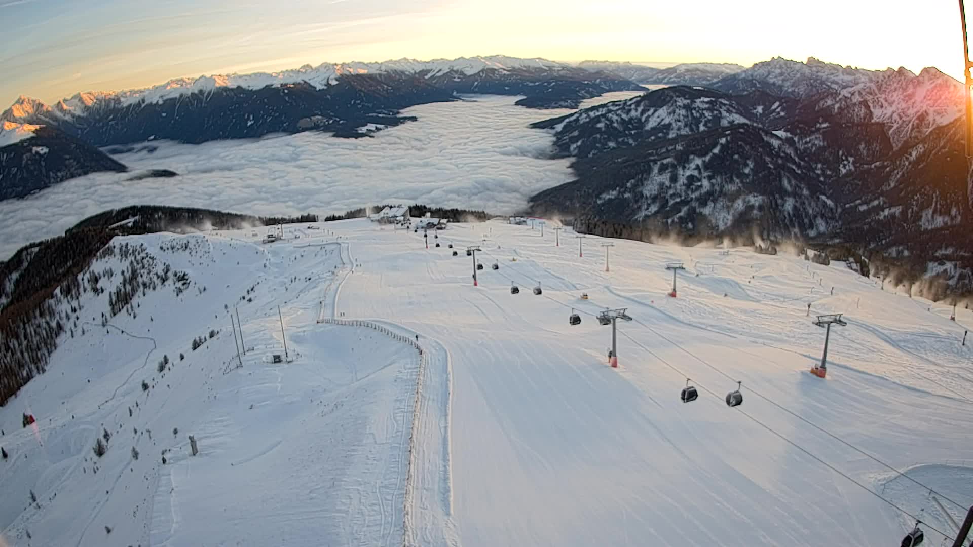 Kronplatz peak | view to Valdaora – Olang