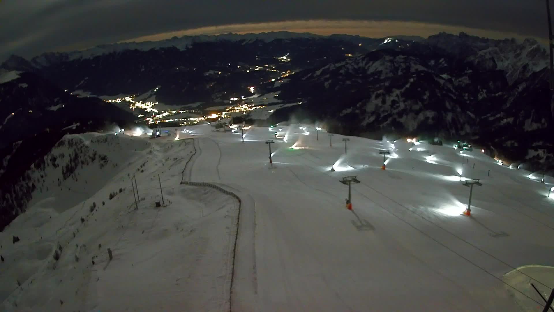 Kronplatz peak | view to Valdaora – Olang