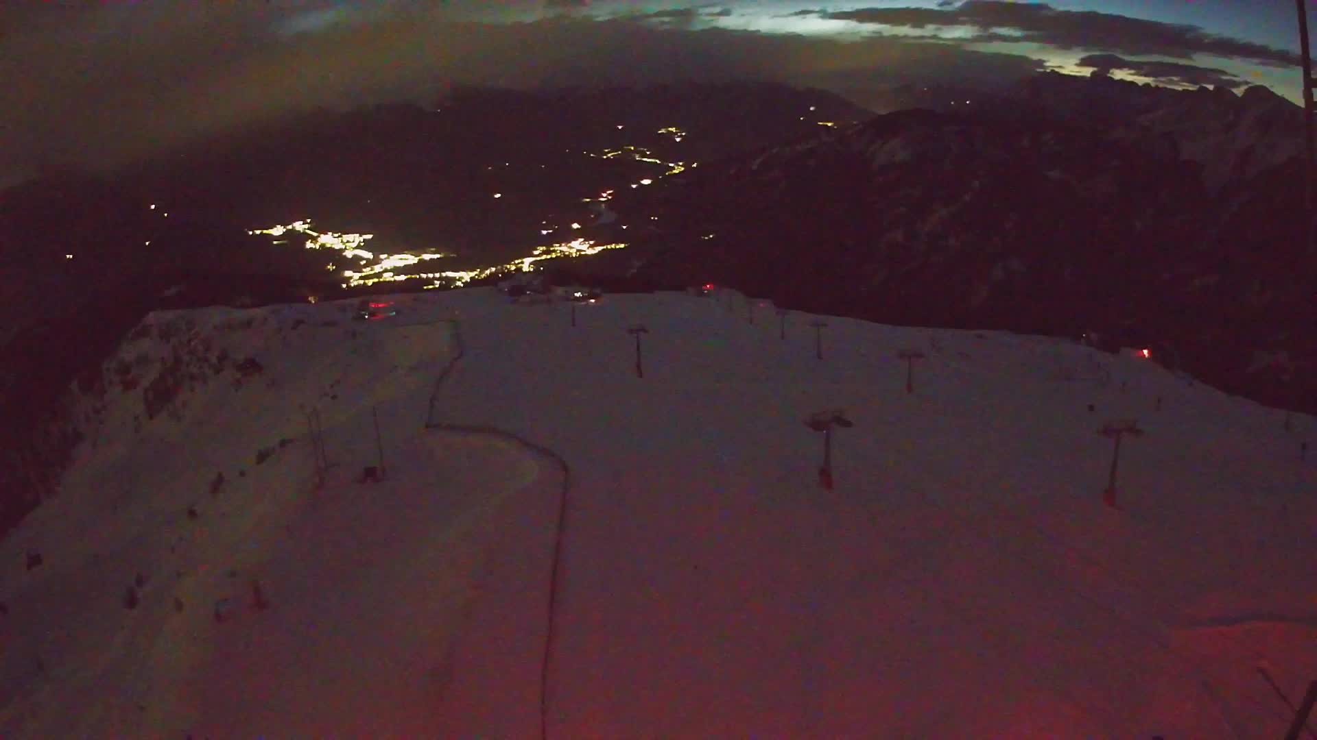 Kronplatz peak | view to Valdaora – Olang