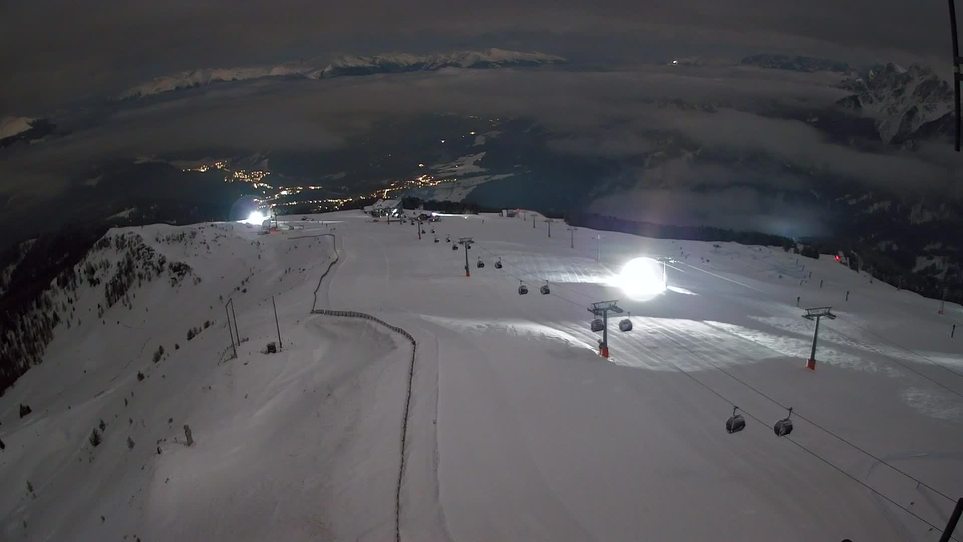 Kronplatz peak | view to Valdaora – Olang
