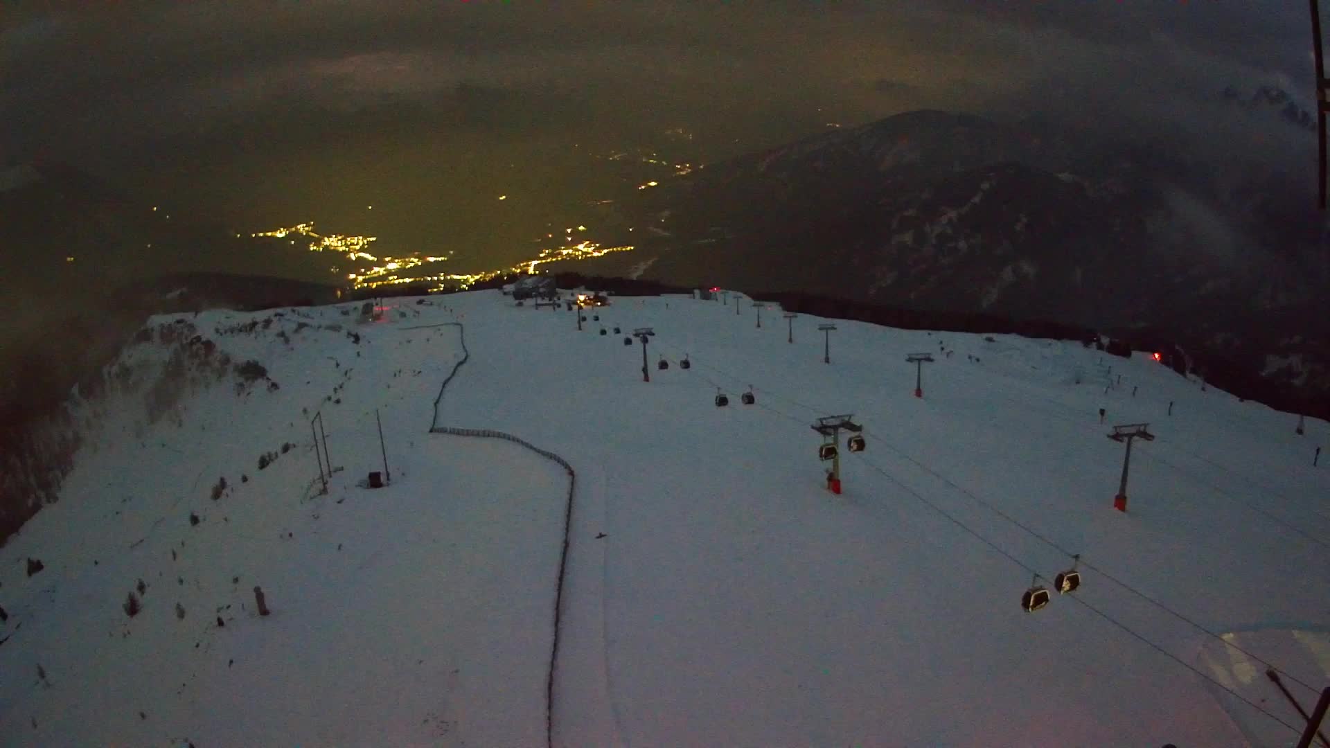 Kronplatz peak | view to Valdaora – Olang