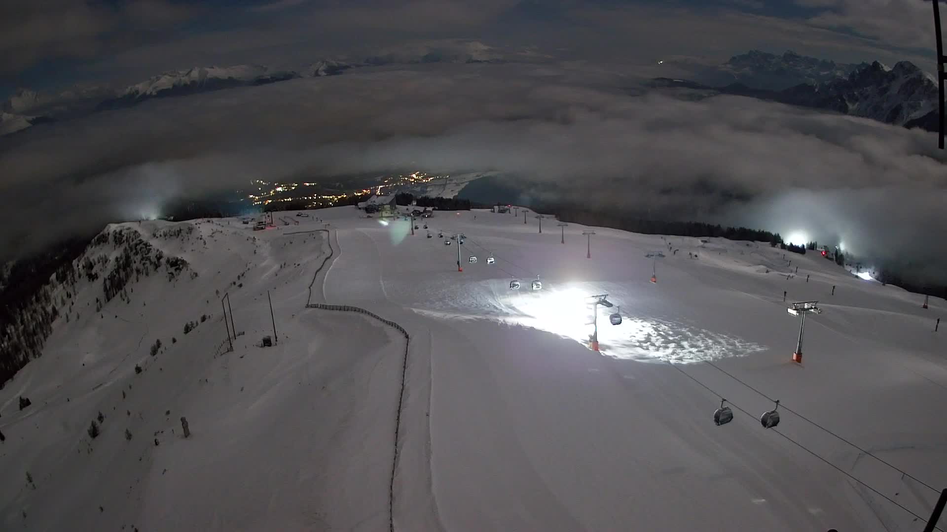 Kronplatz peak | view to Valdaora – Olang