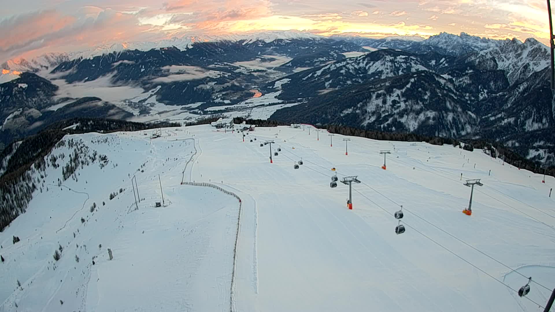 Kronplatz peak | view to Valdaora – Olang