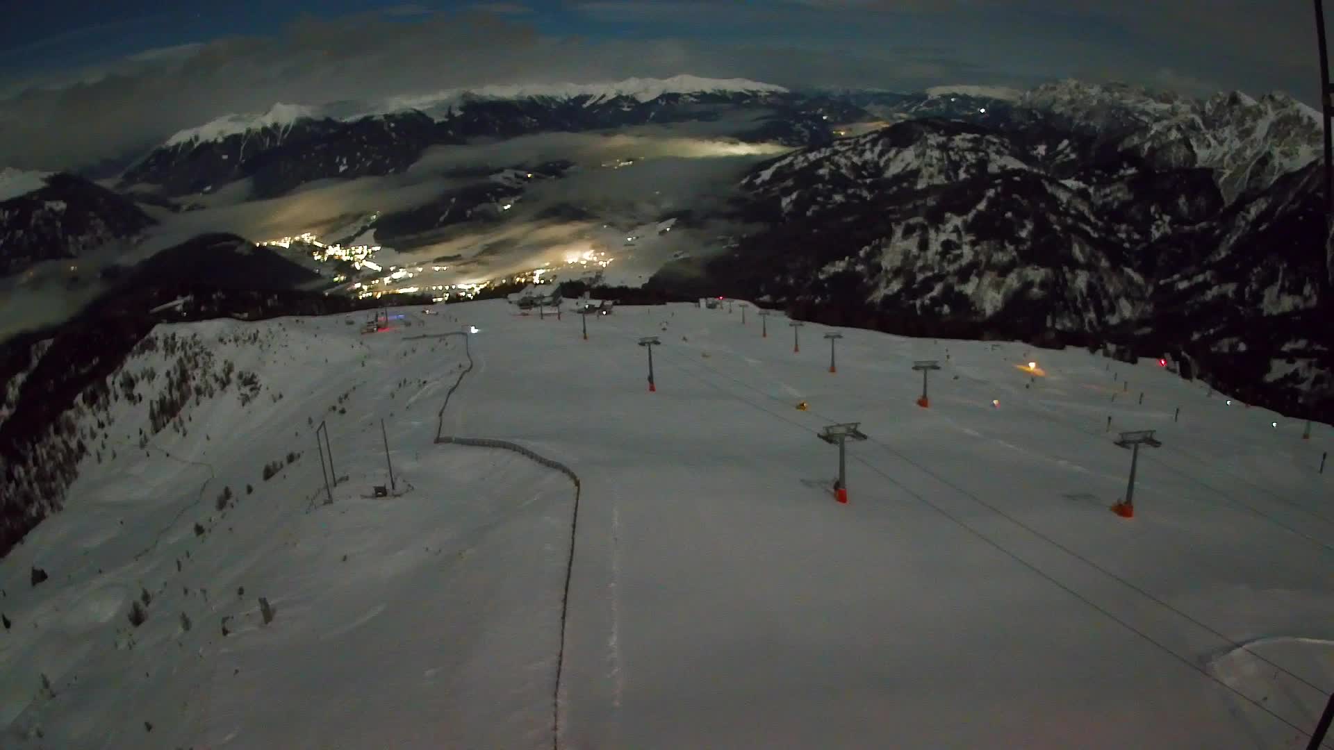 Kronplatz peak | view to Valdaora – Olang