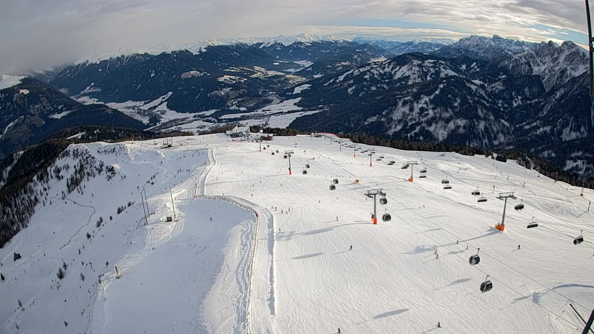 Kronplatz peak | view to Valdaora – Olang
