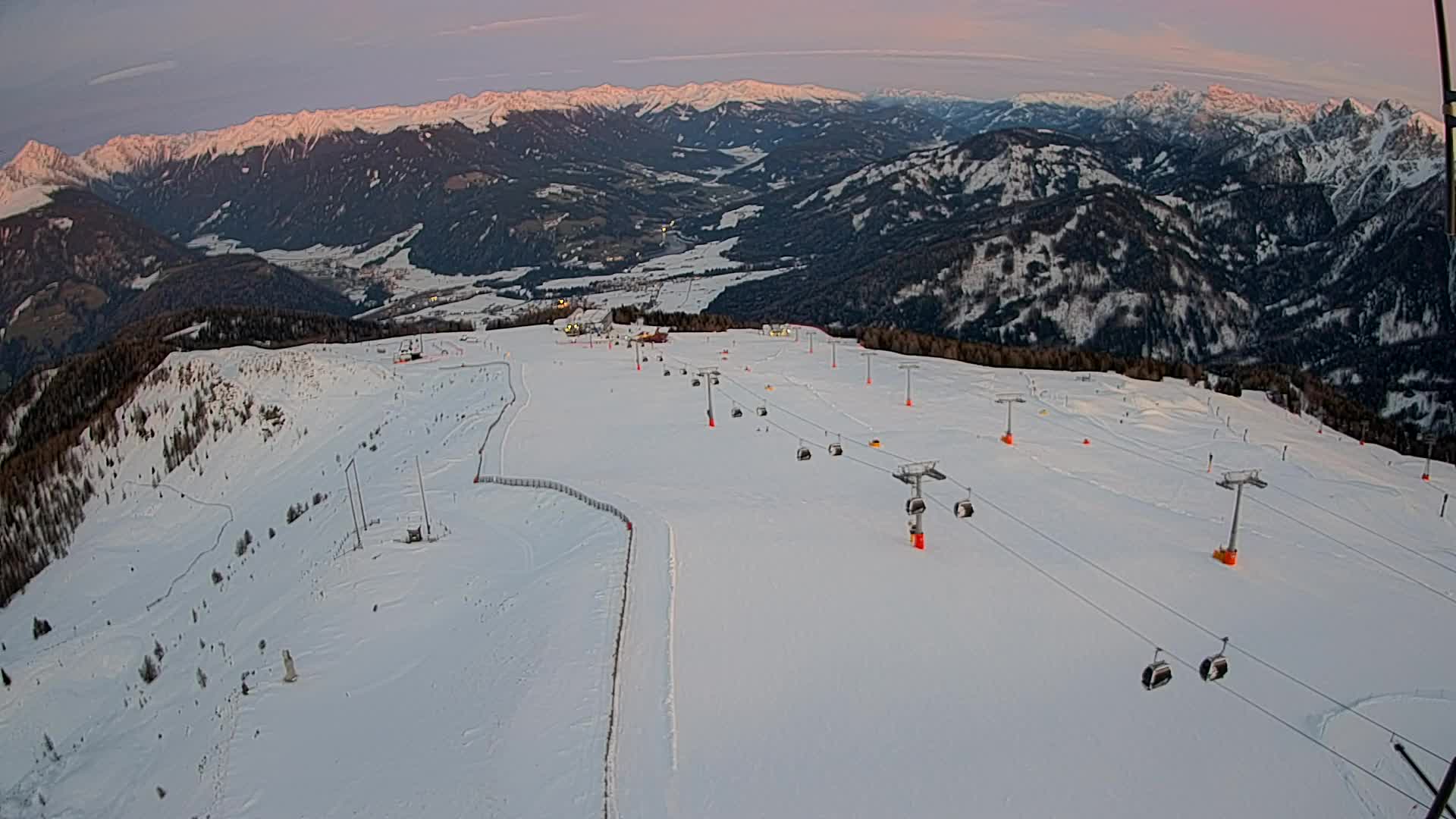 Kronplatz peak | view to Valdaora – Olang