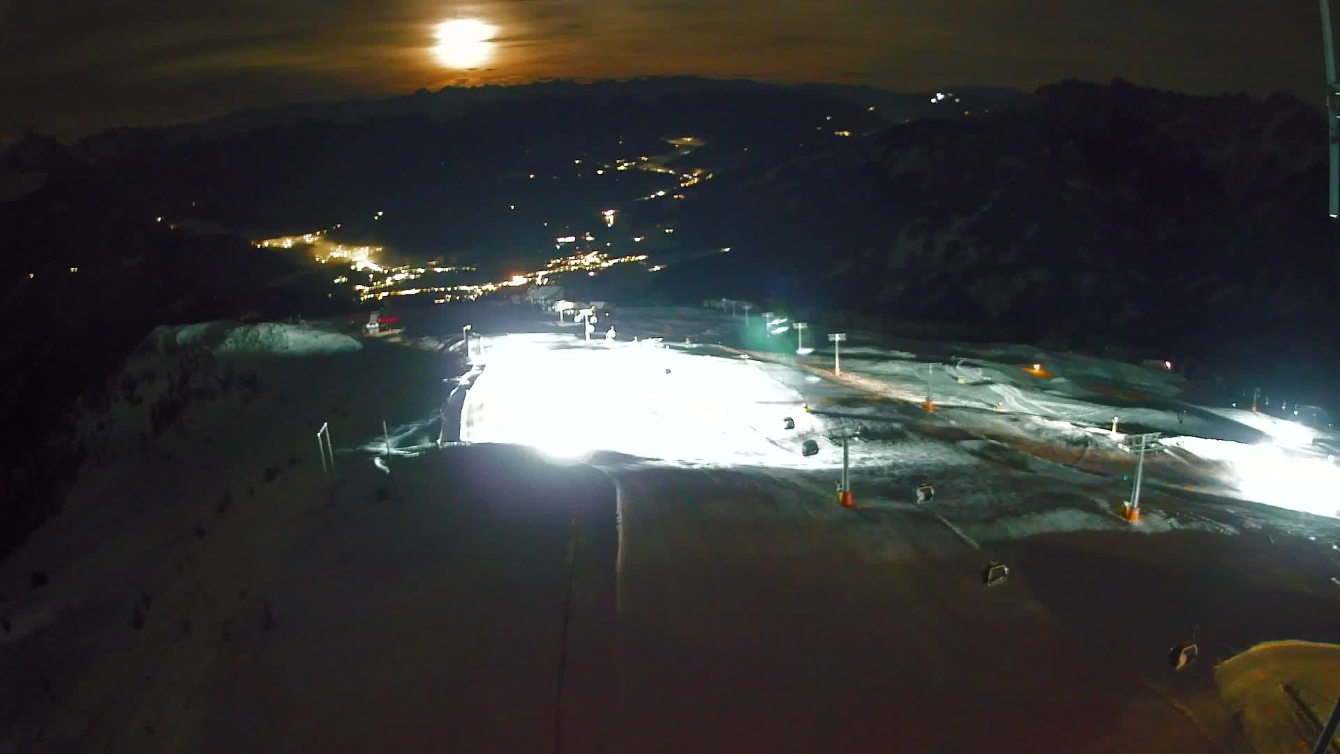 Kronplatz peak | view to Valdaora – Olang