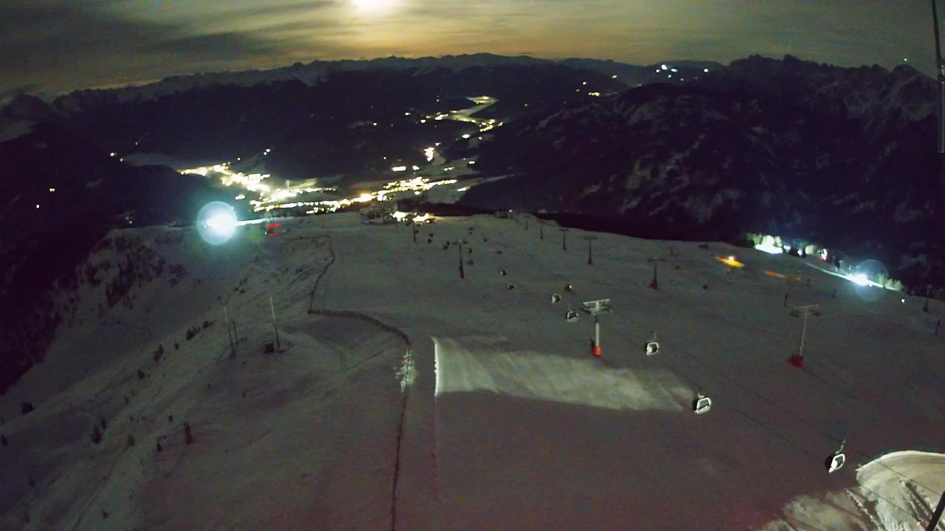 Kronplatz peak | view to Valdaora – Olang