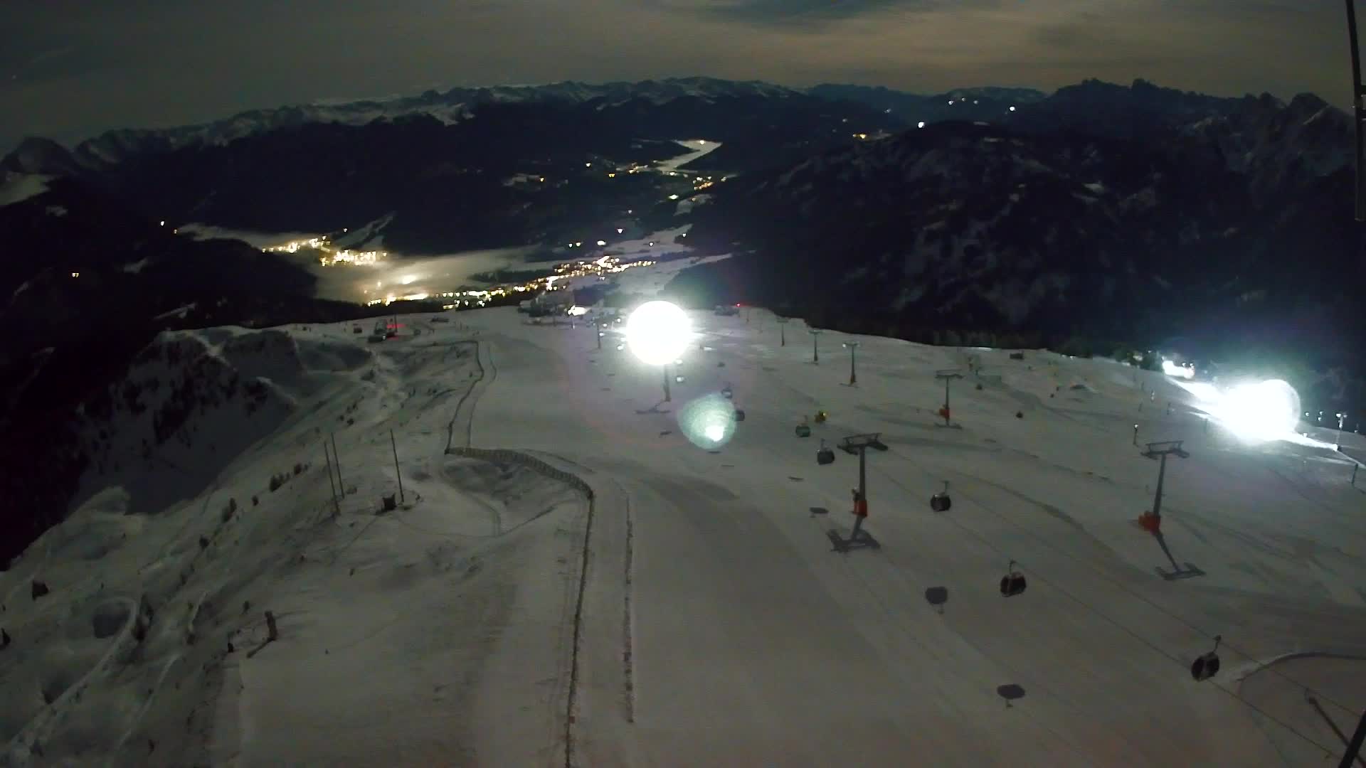 Kronplatz peak | view to Valdaora – Olang