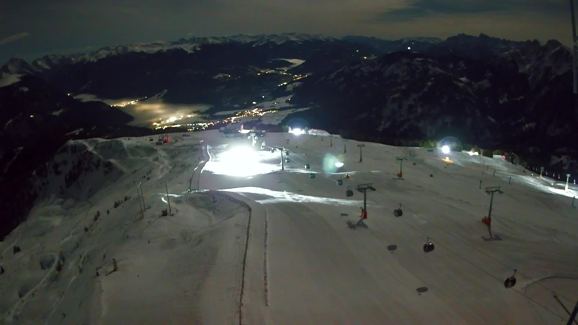 Kronplatz peak | view to Valdaora – Olang