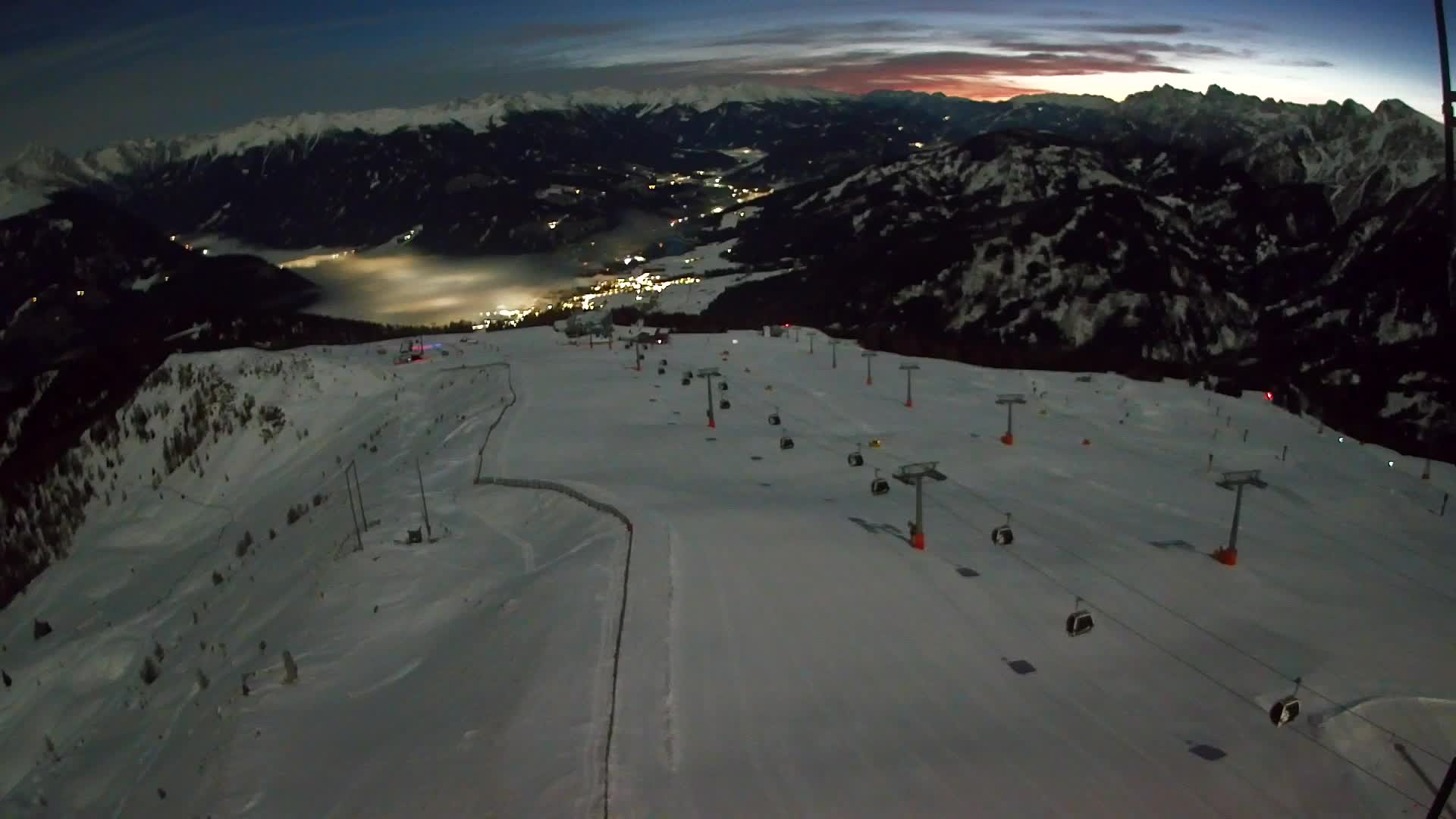 Kronplatz peak | view to Valdaora – Olang