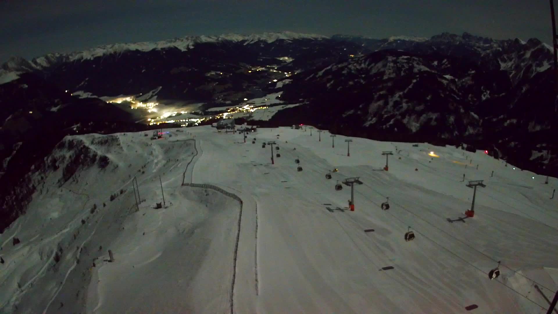Kronplatz peak | view to Valdaora – Olang