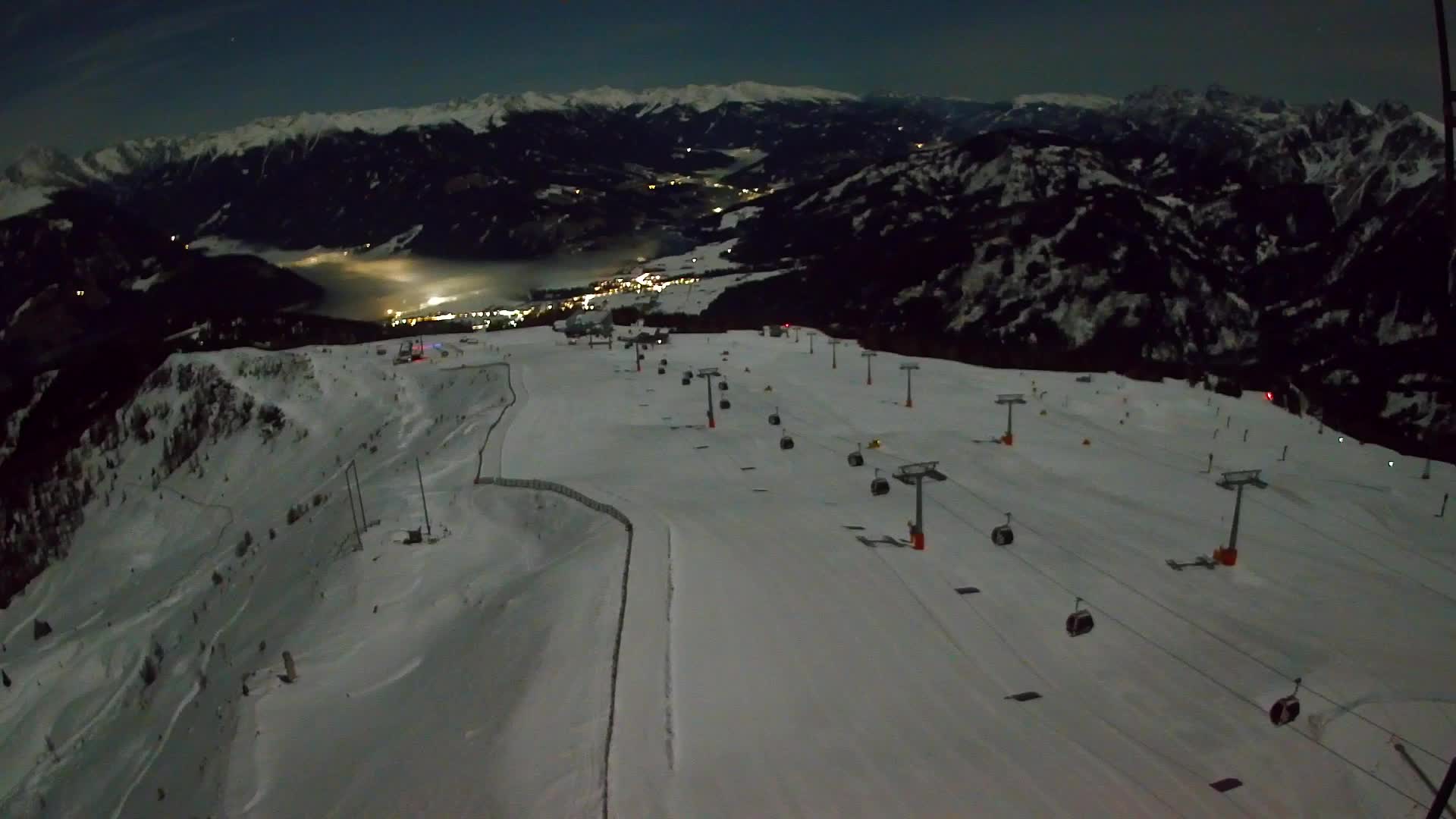 Kronplatz peak | view to Valdaora – Olang