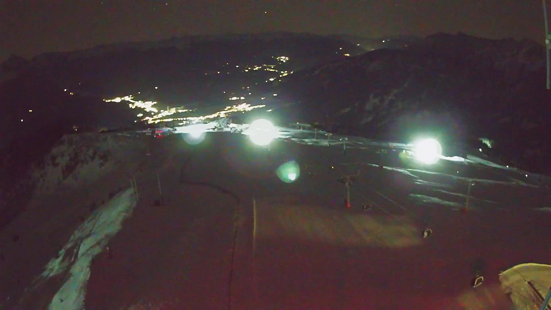 Kronplatz peak | view to Valdaora – Olang