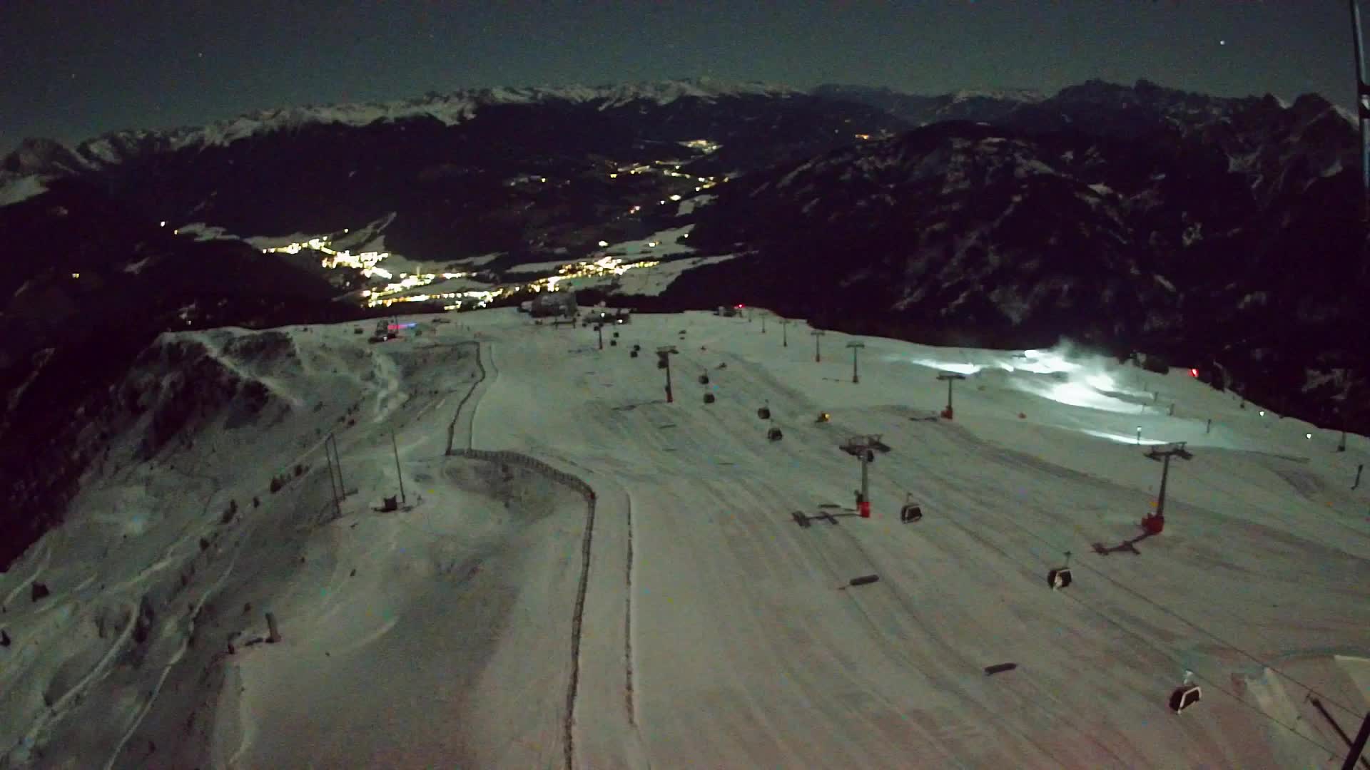 Kronplatz peak | view to Valdaora – Olang