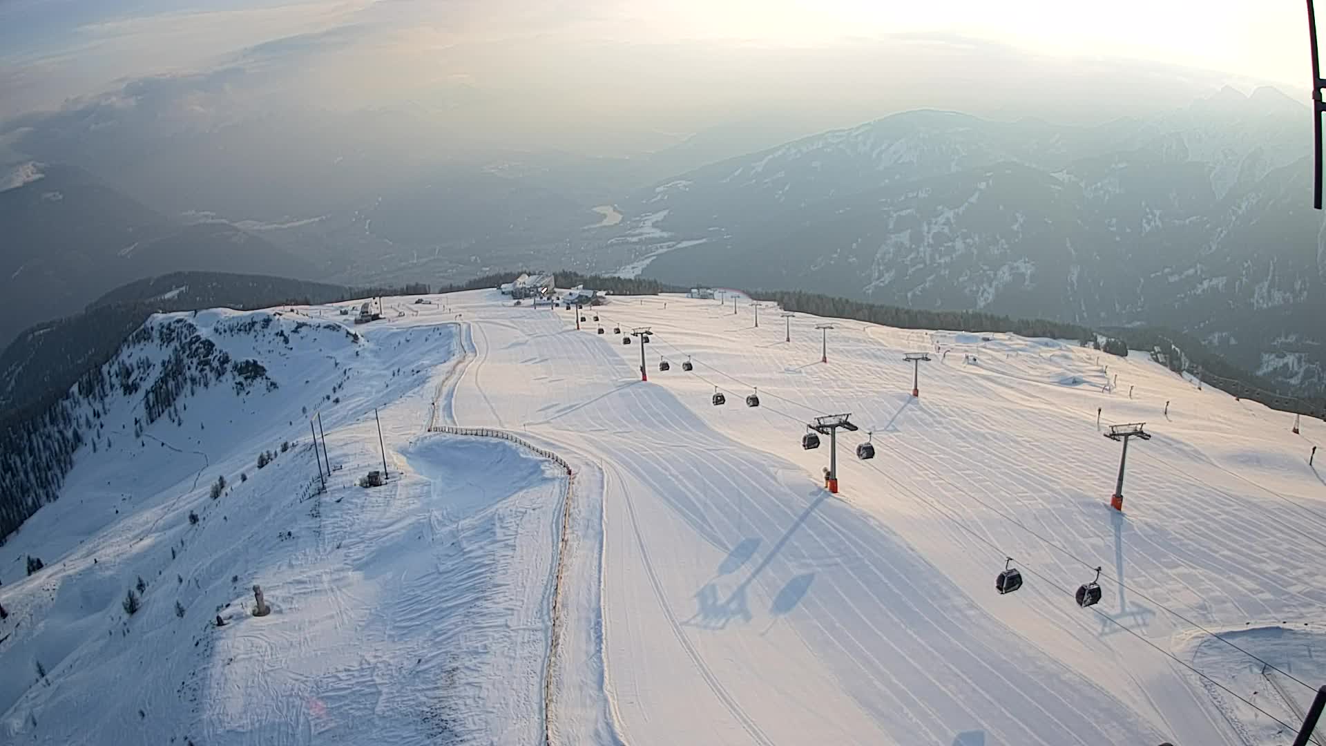 Kronplatz peak | view to Valdaora – Olang