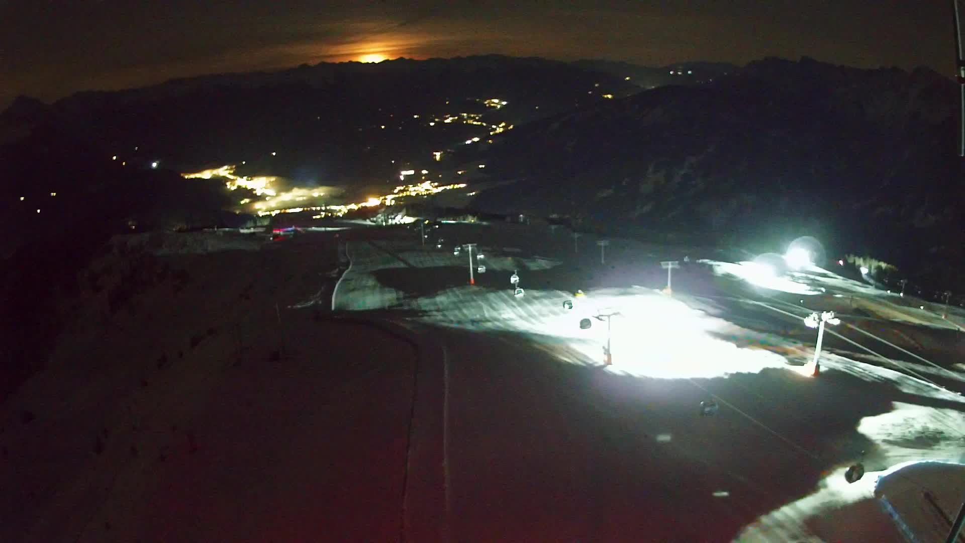 Kronplatz peak | view to Valdaora – Olang