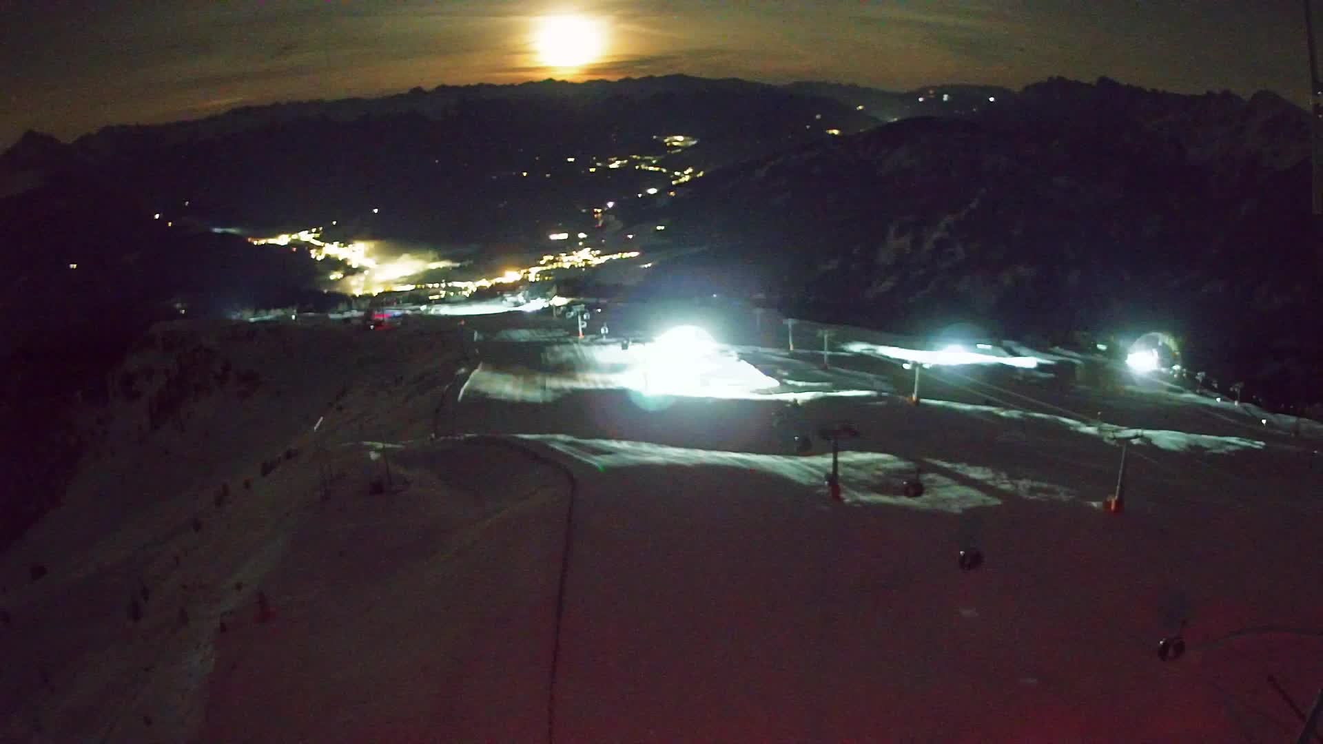 Kronplatz peak | view to Valdaora – Olang