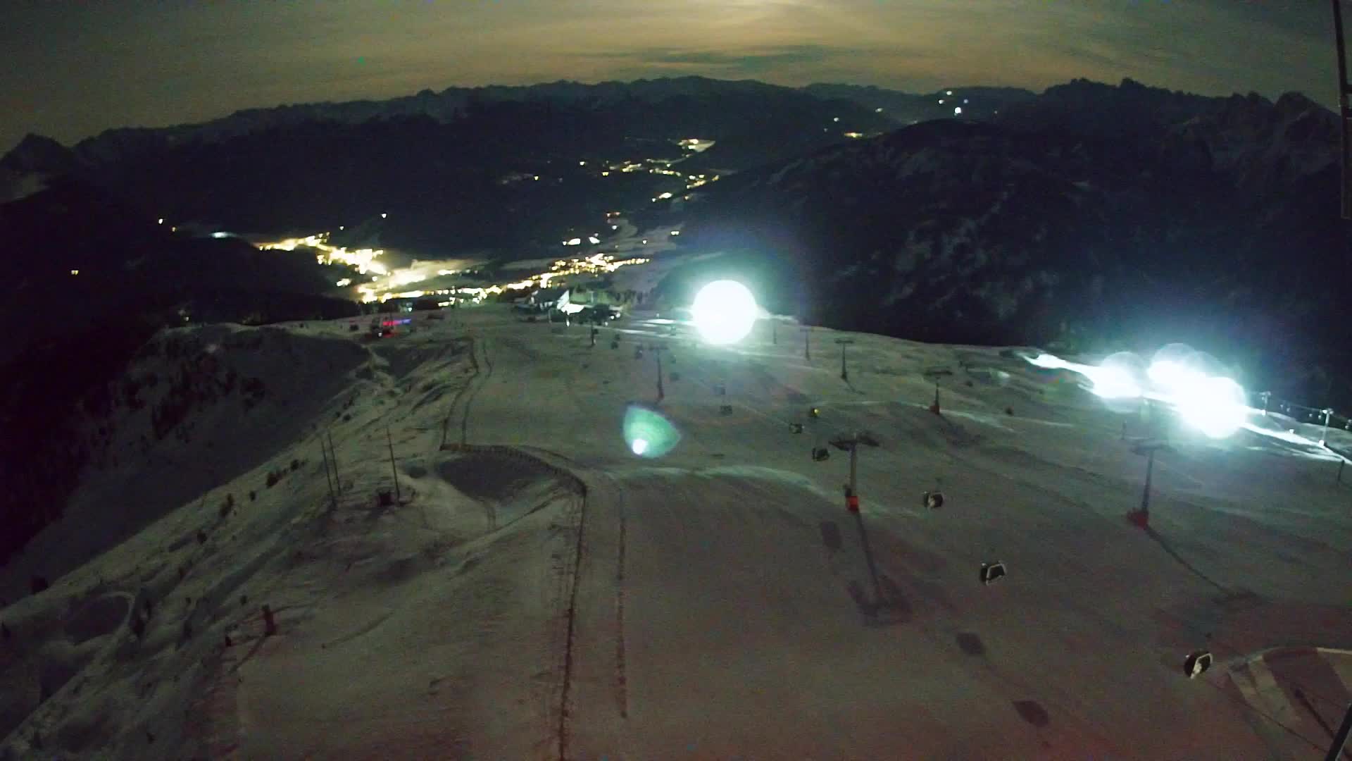 Kronplatz peak | view to Valdaora – Olang