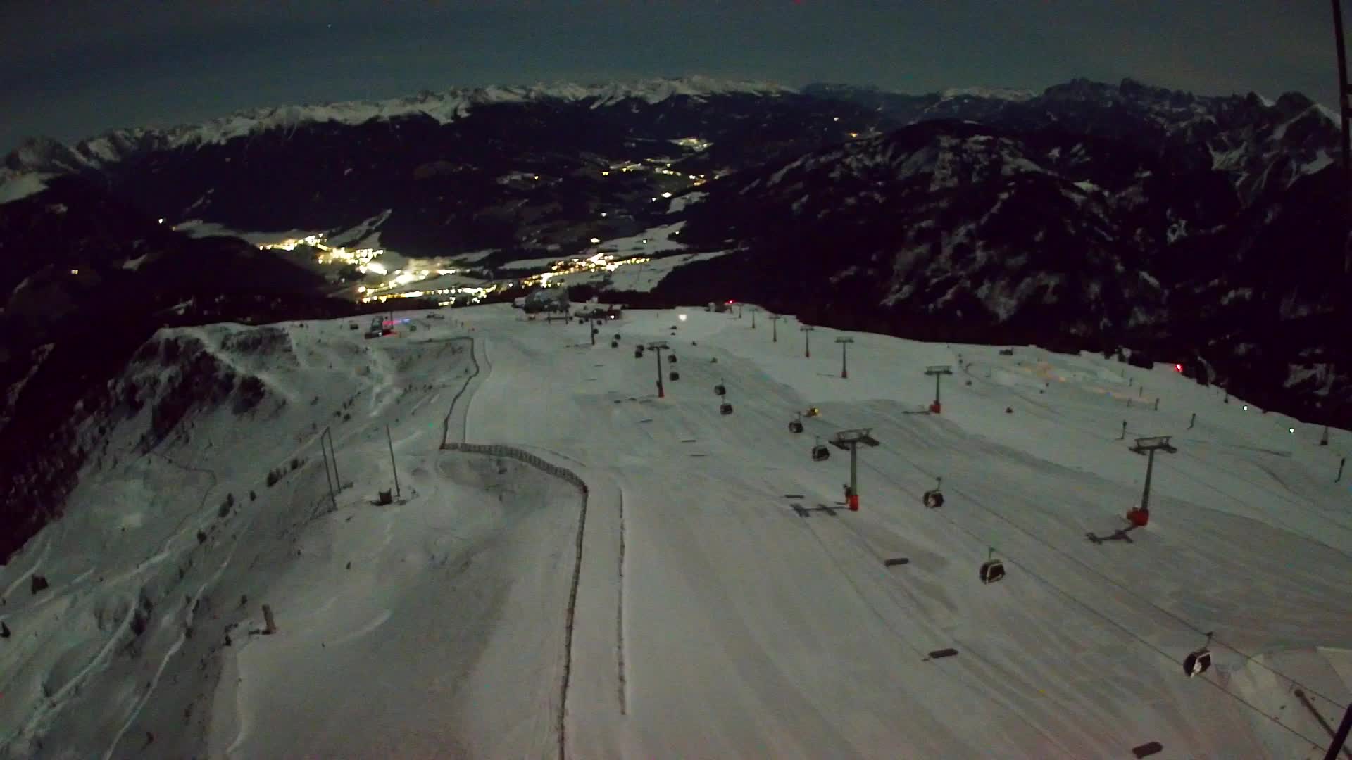 Kronplatz peak | view to Valdaora – Olang