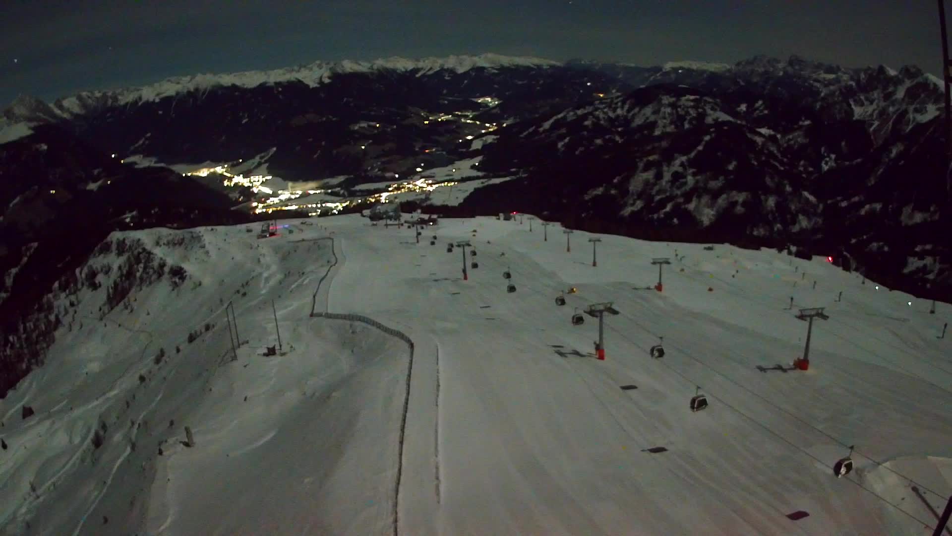 Kronplatz peak | view to Valdaora – Olang