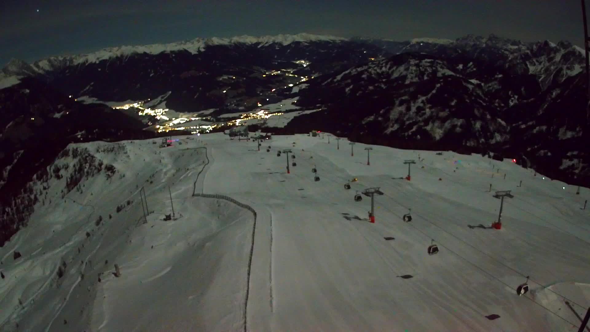 Kronplatz peak | view to Valdaora – Olang