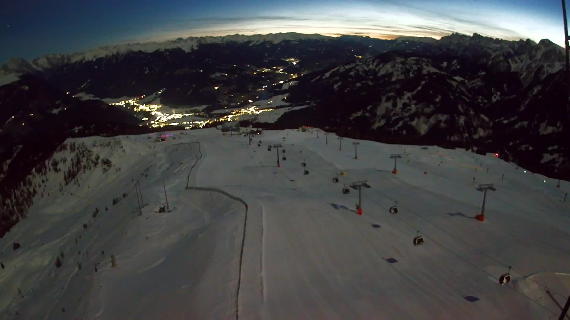 Kronplatz peak | view to Valdaora – Olang