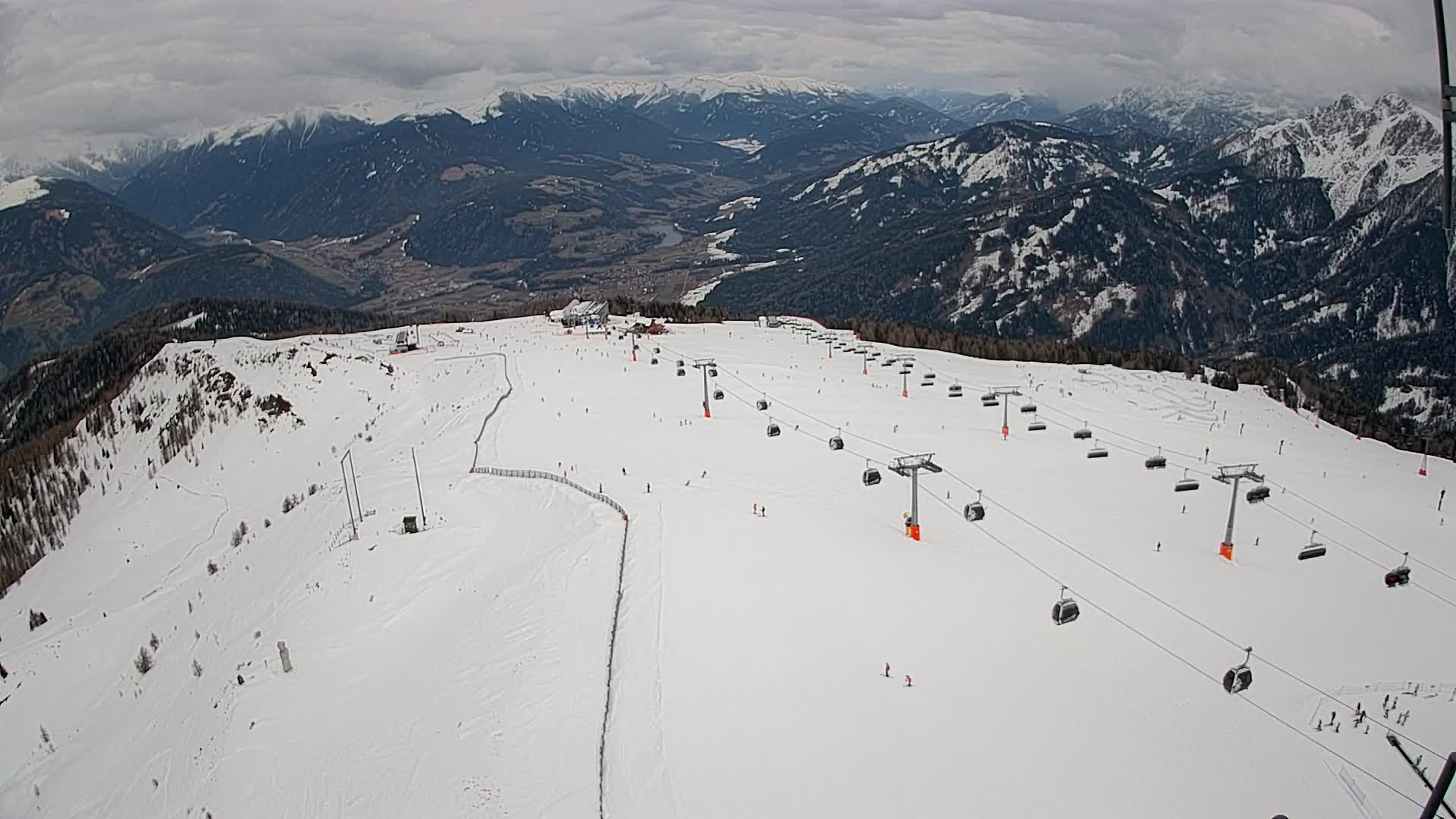 Kronplatz peak | view to Valdaora – Olang