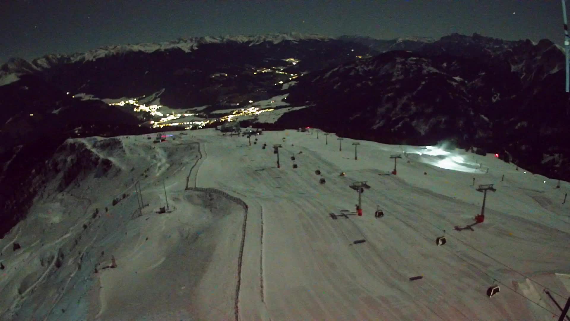 Kronplatz peak | view to Valdaora – Olang