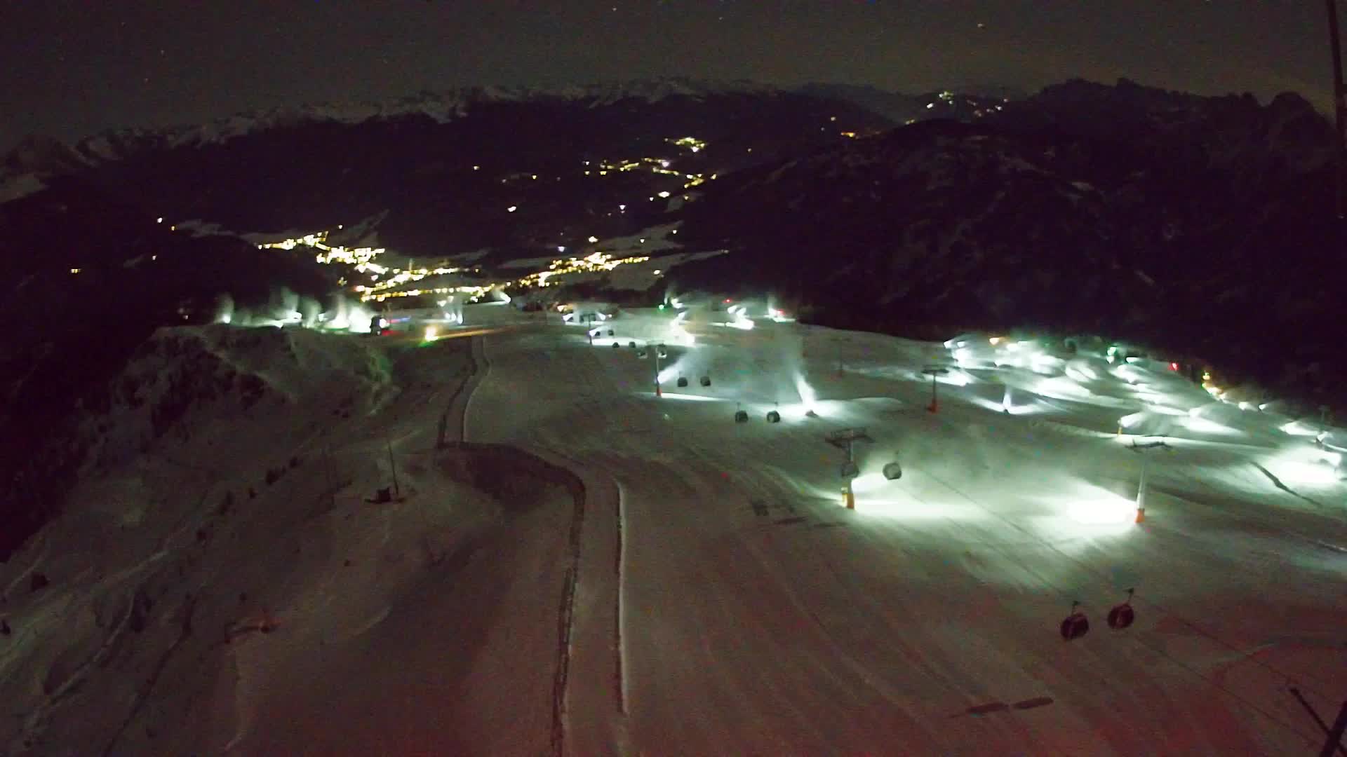 Kronplatz peak | view to Valdaora – Olang