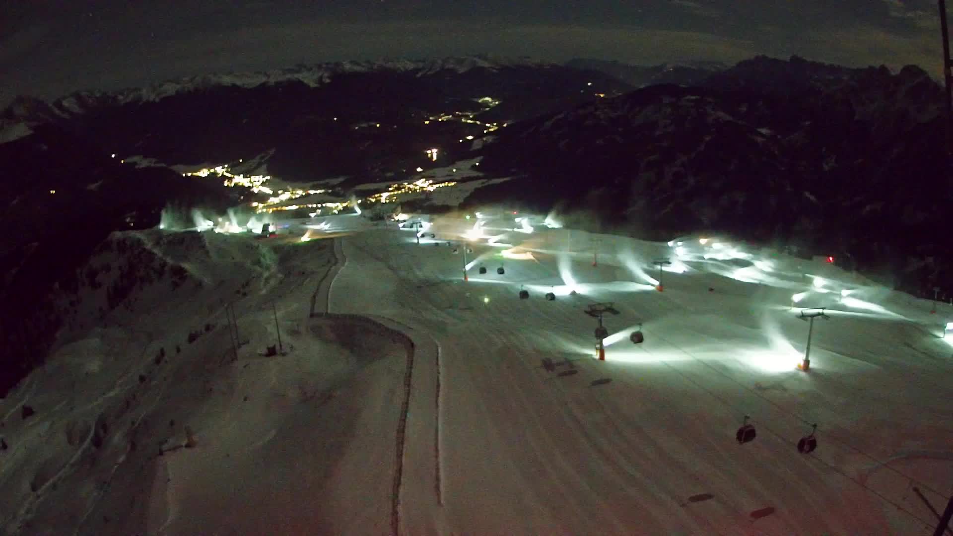 Kronplatz peak | view to Valdaora – Olang
