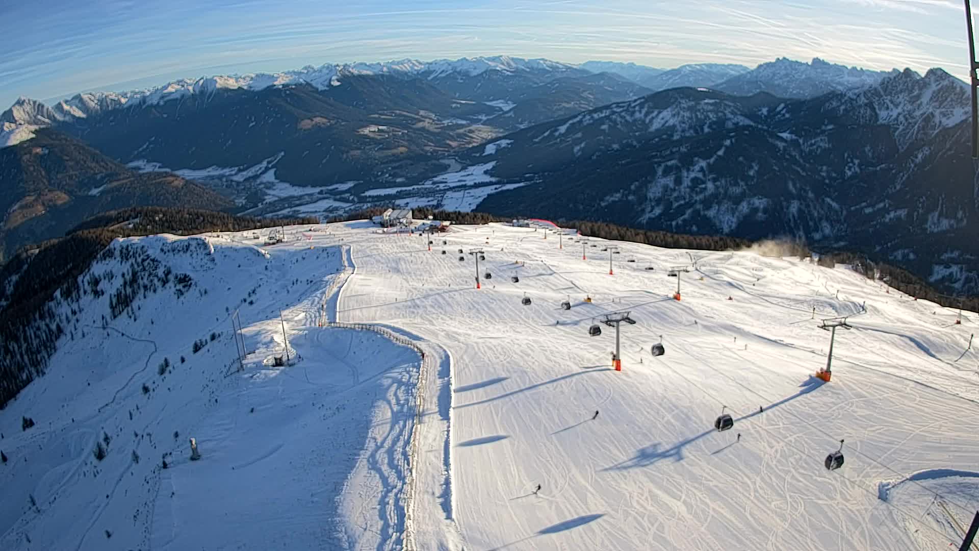 Kronplatz peak | view to Valdaora – Olang