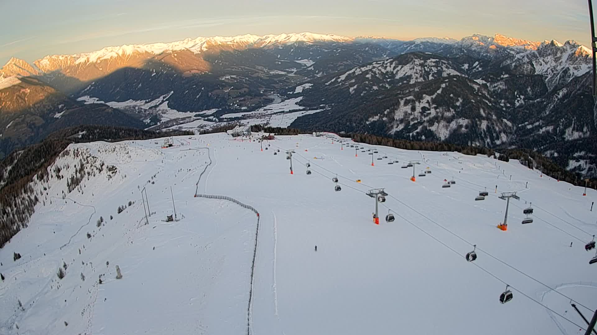 Kronplatz peak | view to Valdaora – Olang