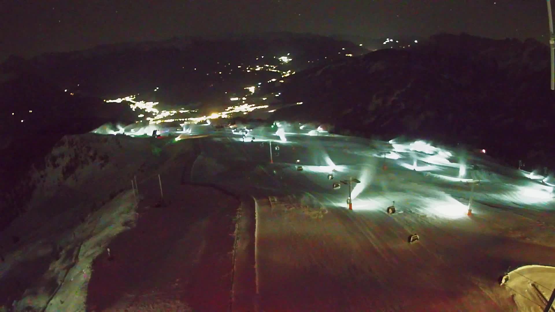 Kronplatz peak | view to Valdaora – Olang