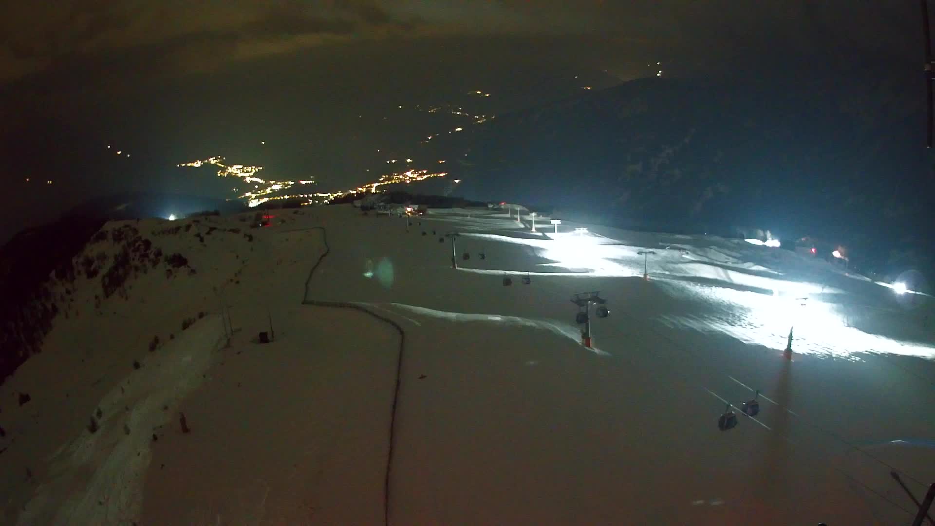 Kronplatz peak | view to Valdaora – Olang