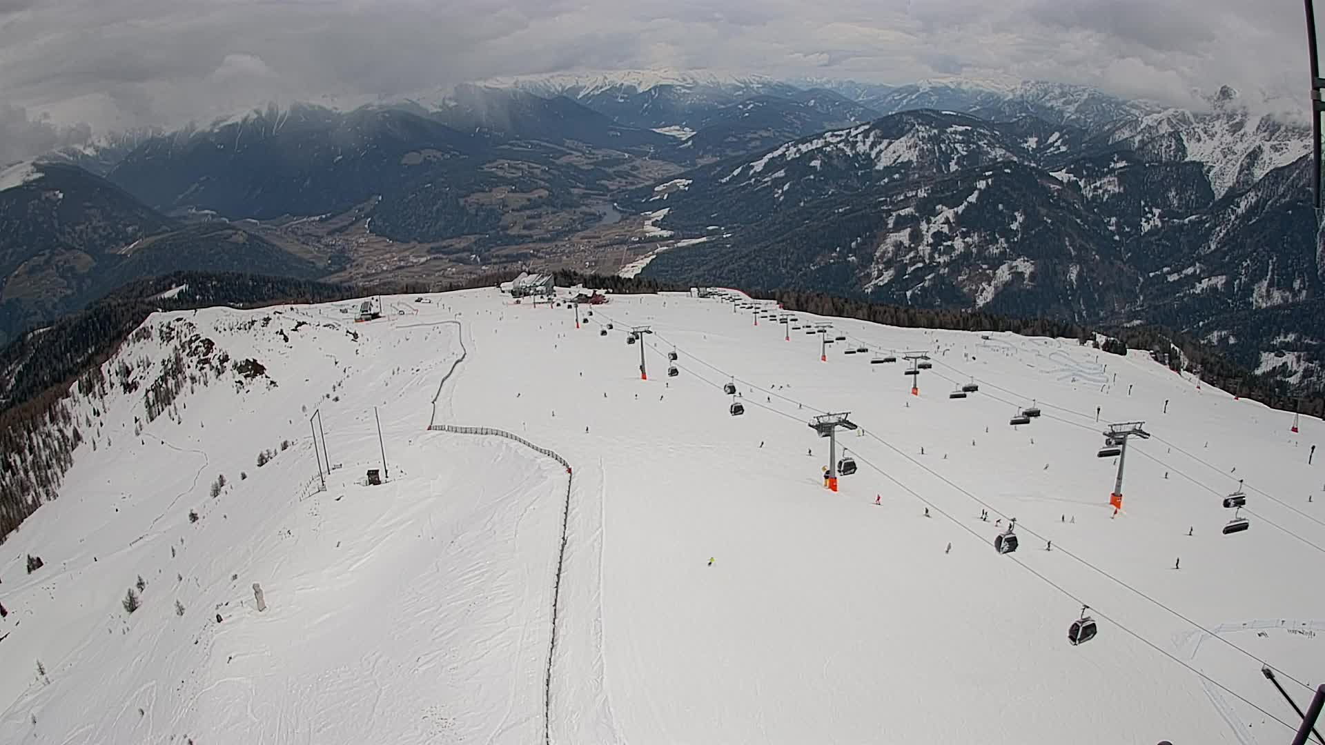 Kronplatz peak | view to Valdaora – Olang