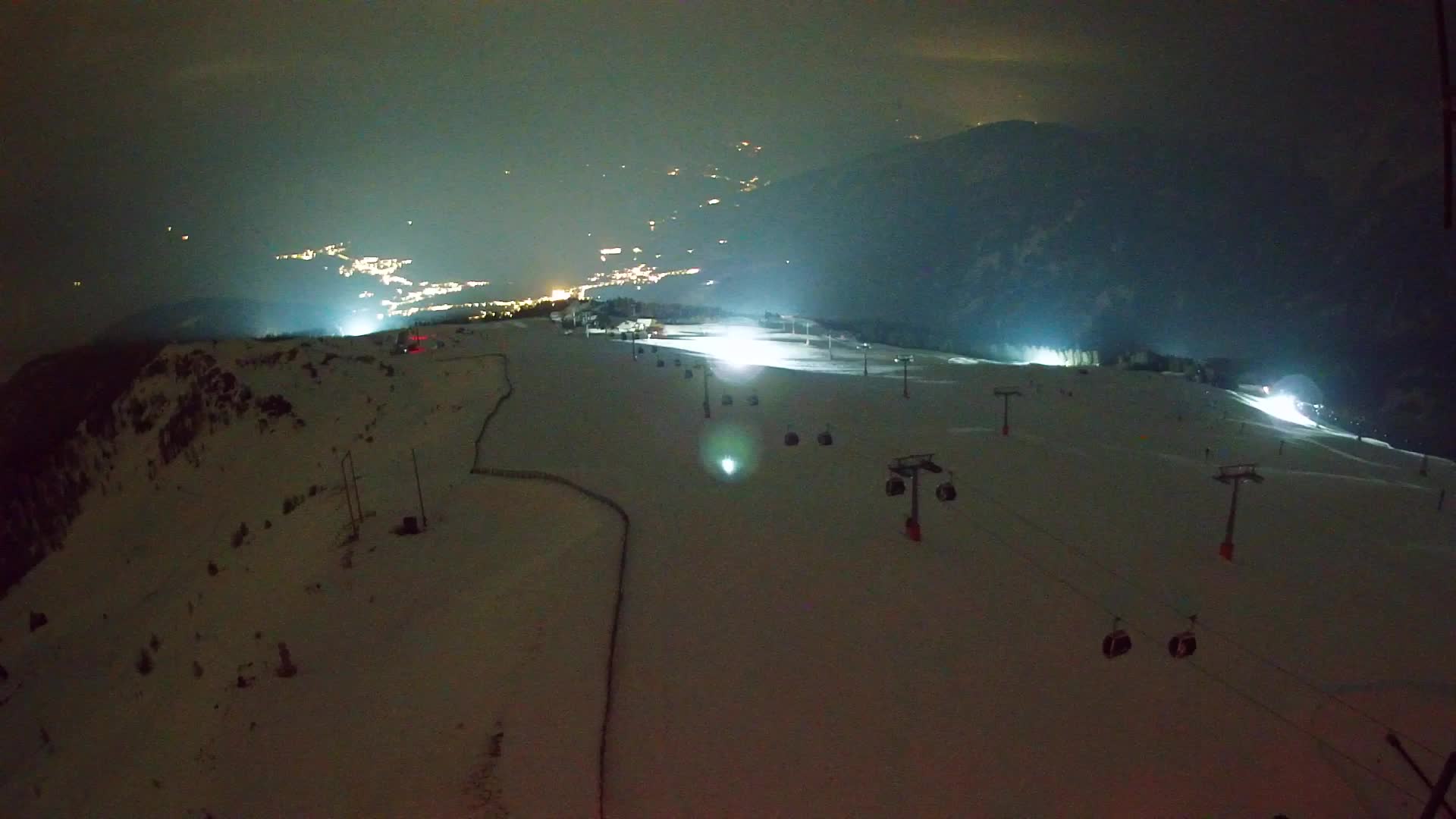 Kronplatz peak | view to Valdaora – Olang