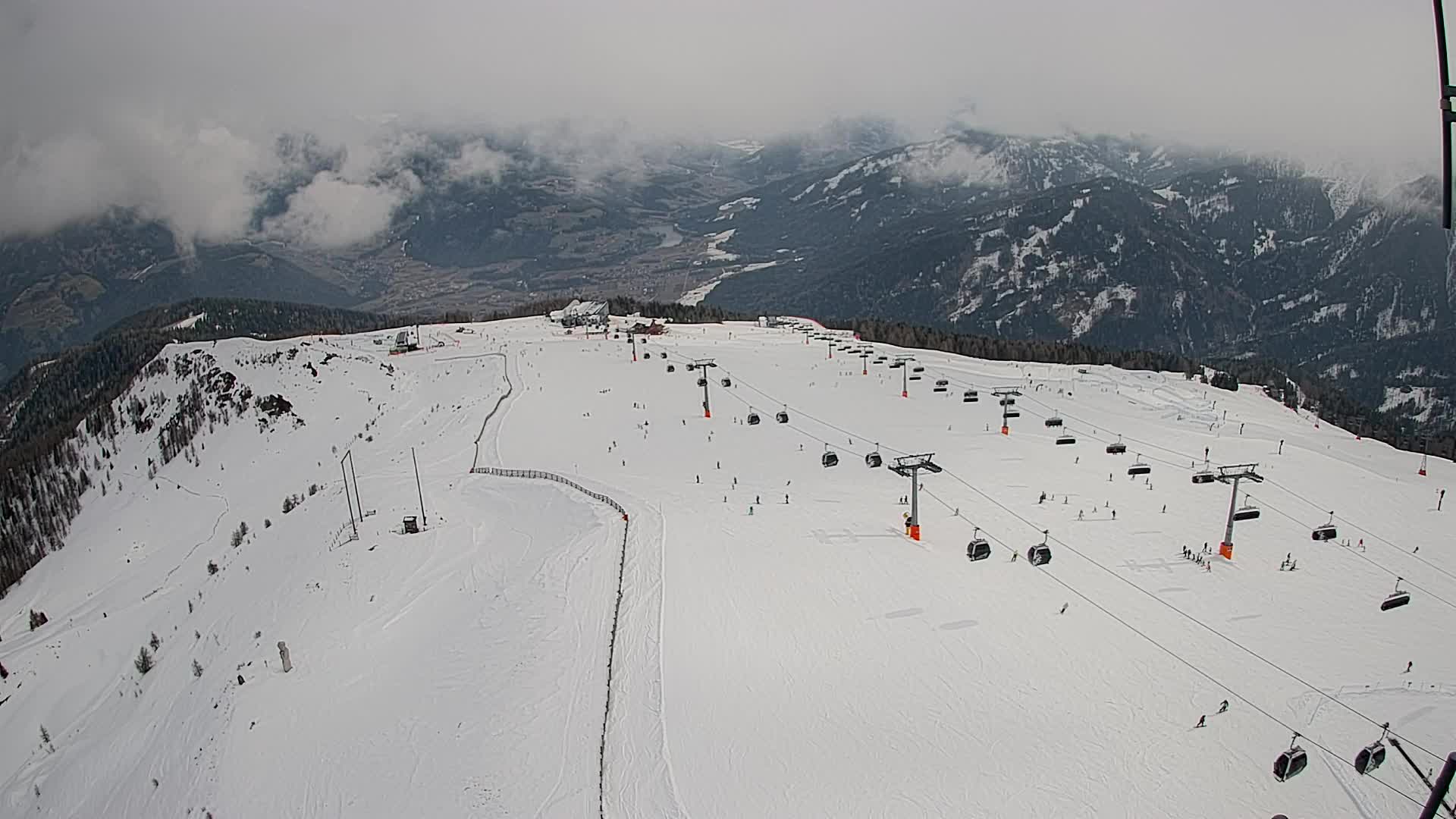 Kronplatz peak | view to Valdaora – Olang