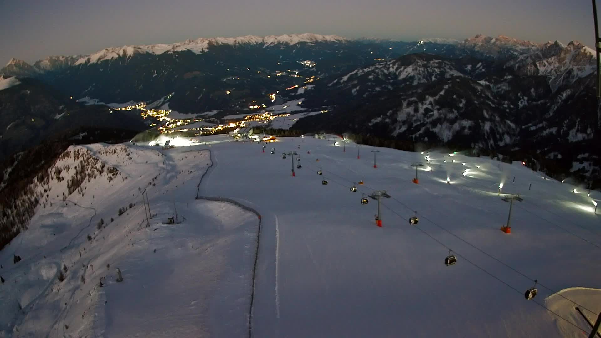 Kronplatz peak | view to Valdaora – Olang