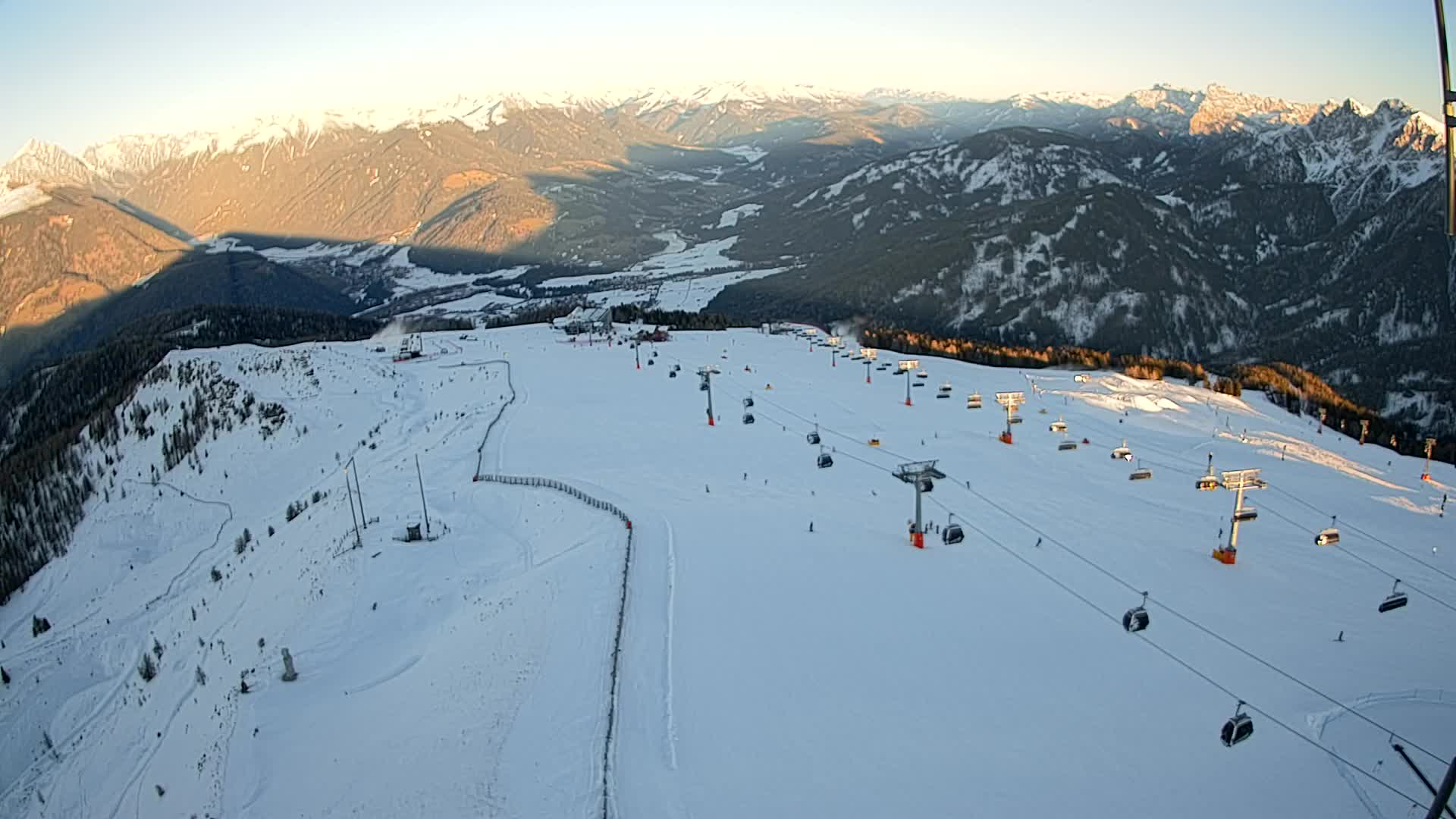 Kronplatz peak | view to Valdaora – Olang
