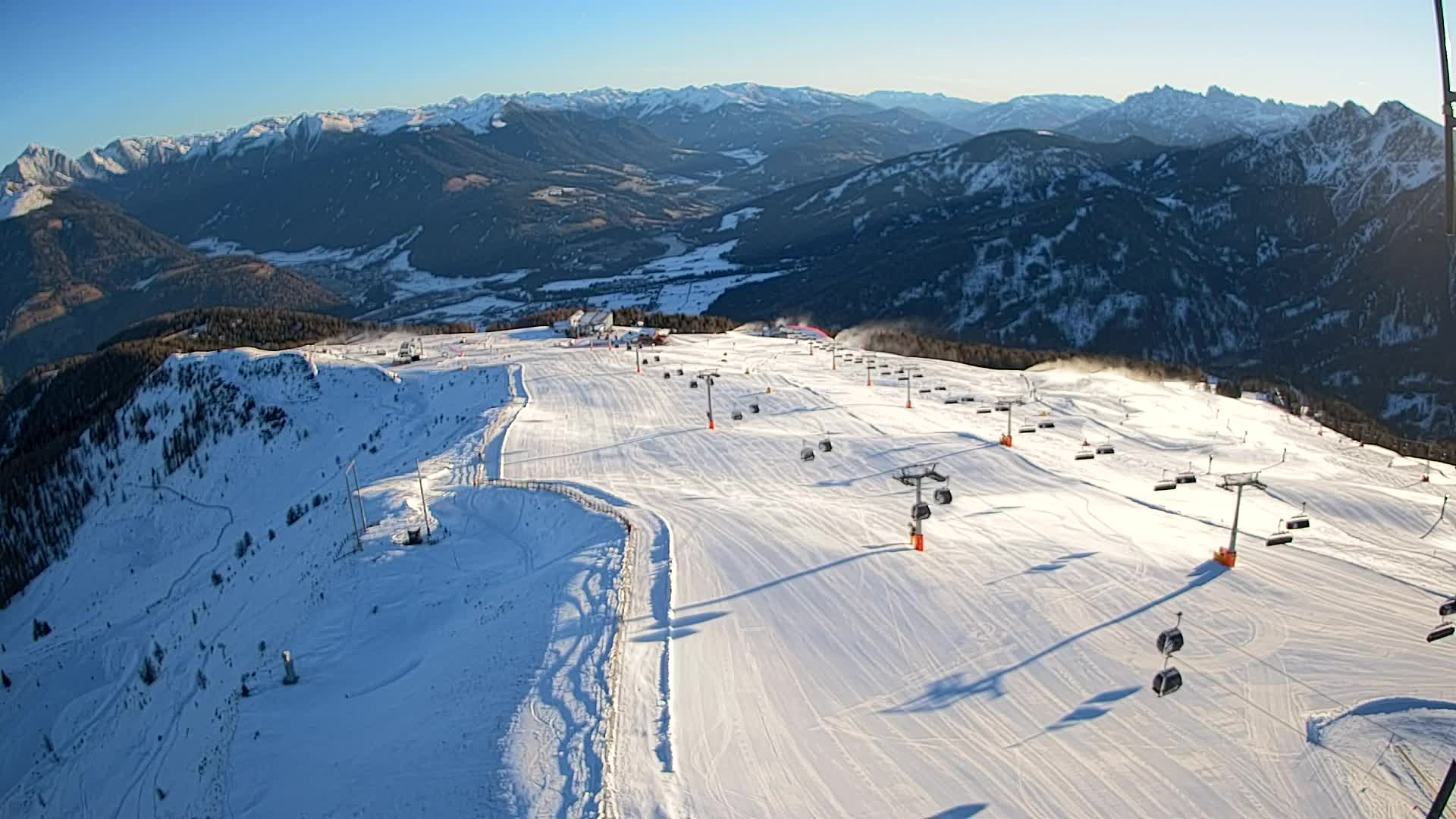Kronplatz peak | view to Valdaora – Olang