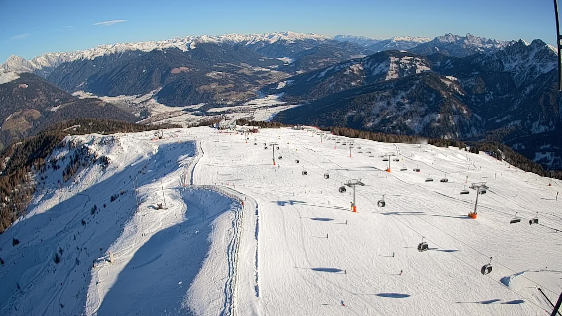 Kronplatz peak | view to Valdaora – Olang
