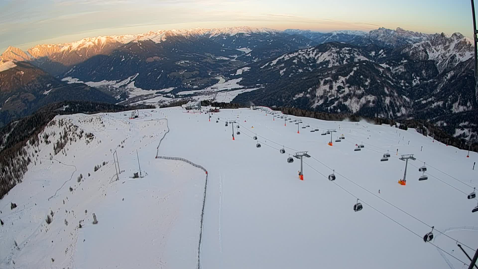 Kronplatz peak | view to Valdaora – Olang