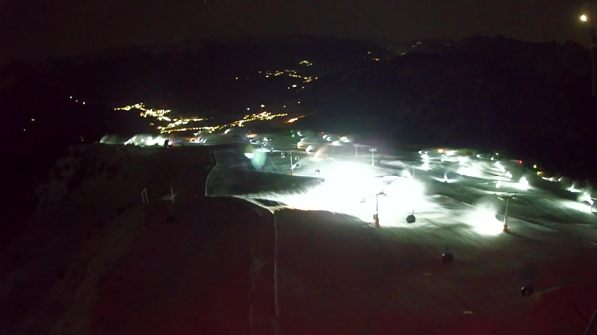 Kronplatz peak | view to Valdaora – Olang