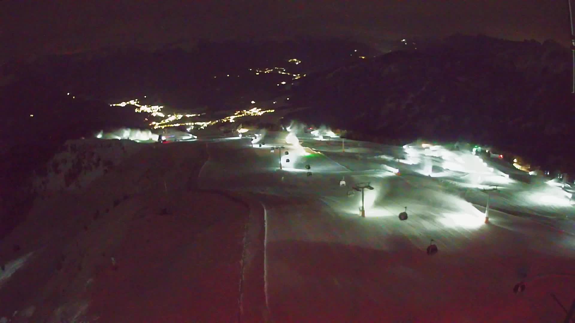 Kronplatz peak | view to Valdaora – Olang