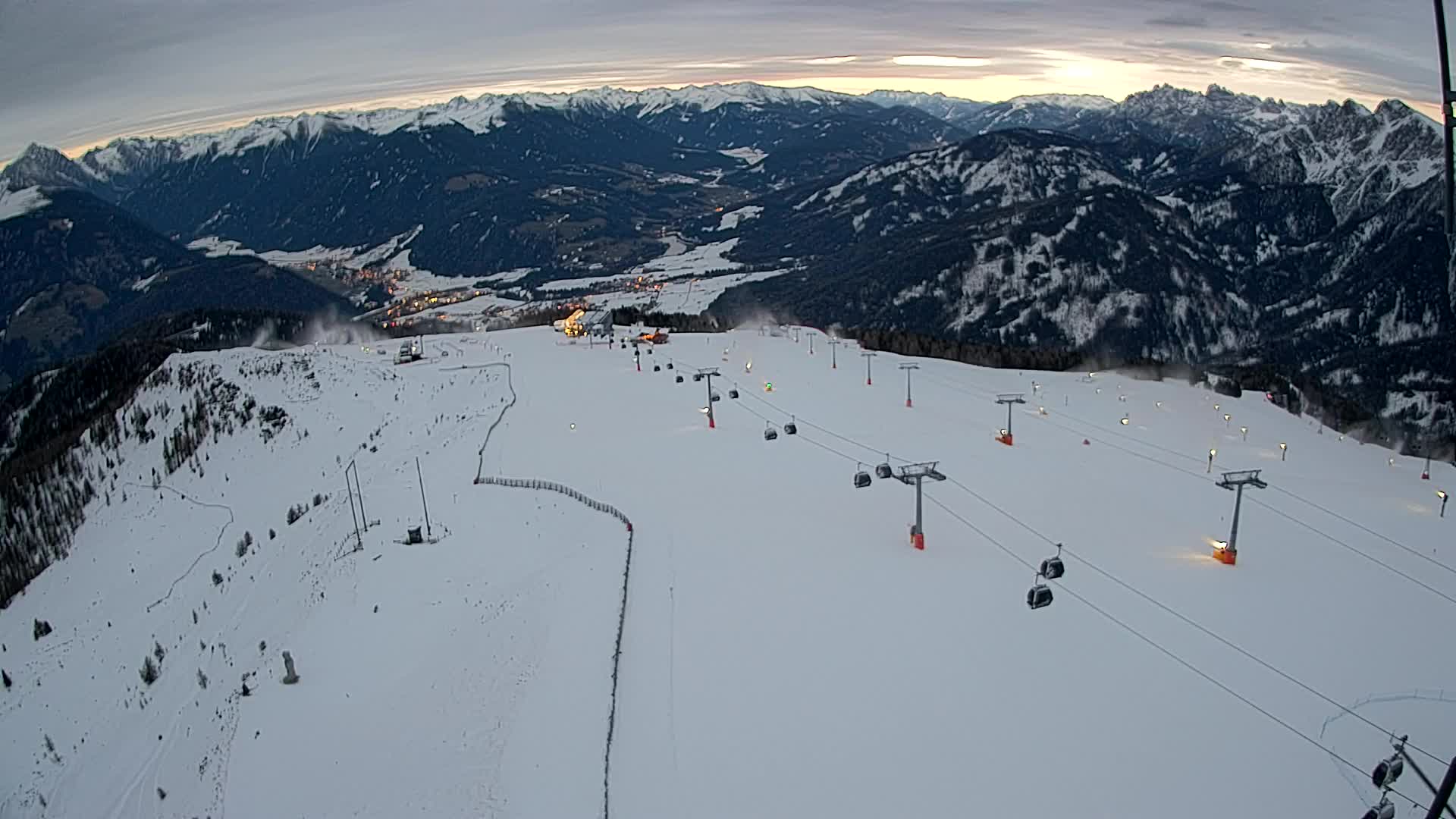 Kronplatz peak | view to Valdaora – Olang