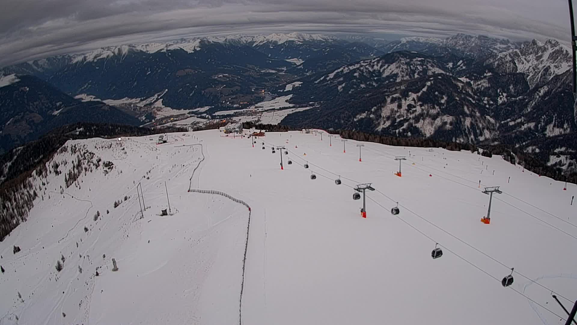 Kronplatz peak | view to Valdaora – Olang